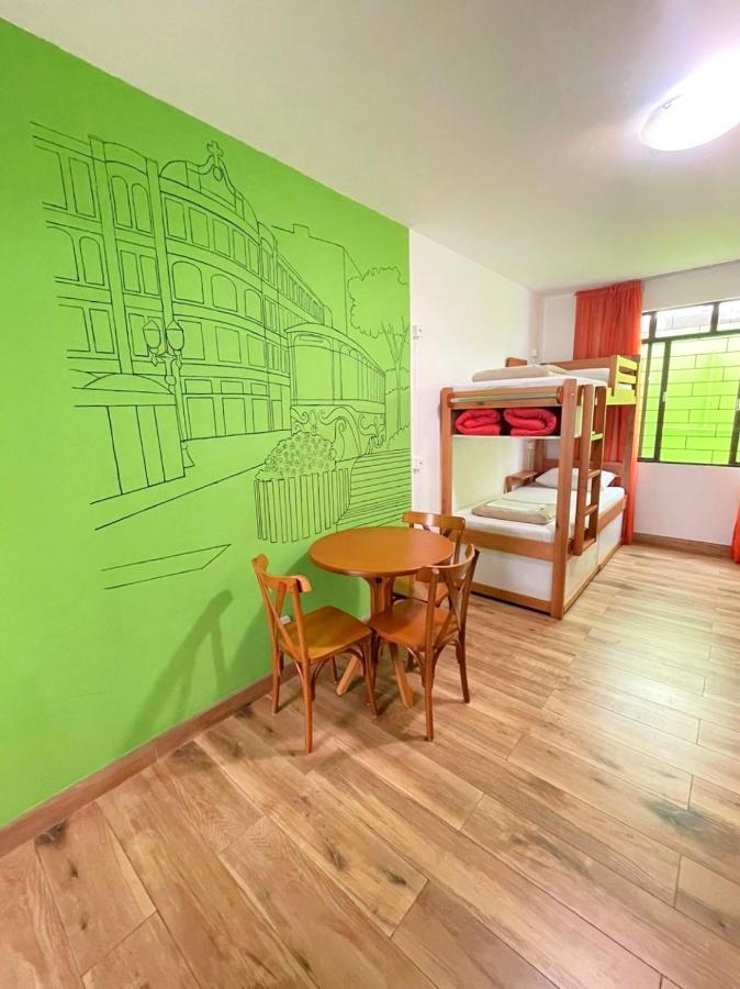 Jardim Botanico House Hostel Curitiba Ngoại thất bức ảnh