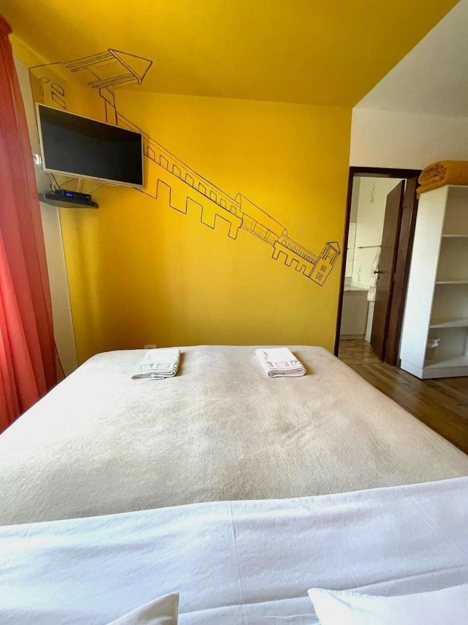 Jardim Botanico House Hostel Curitiba Ngoại thất bức ảnh