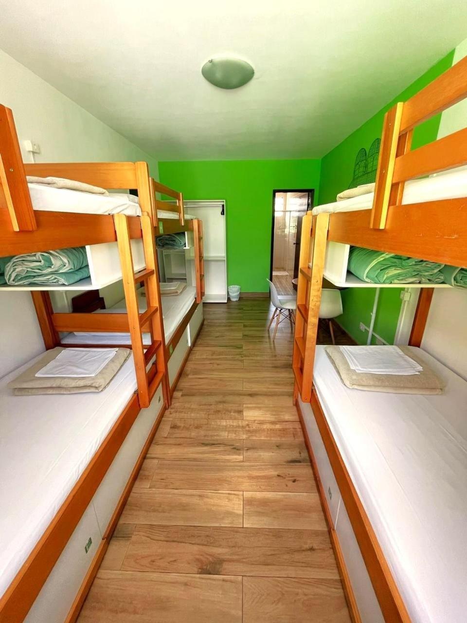 Jardim Botanico House Hostel Curitiba Ngoại thất bức ảnh