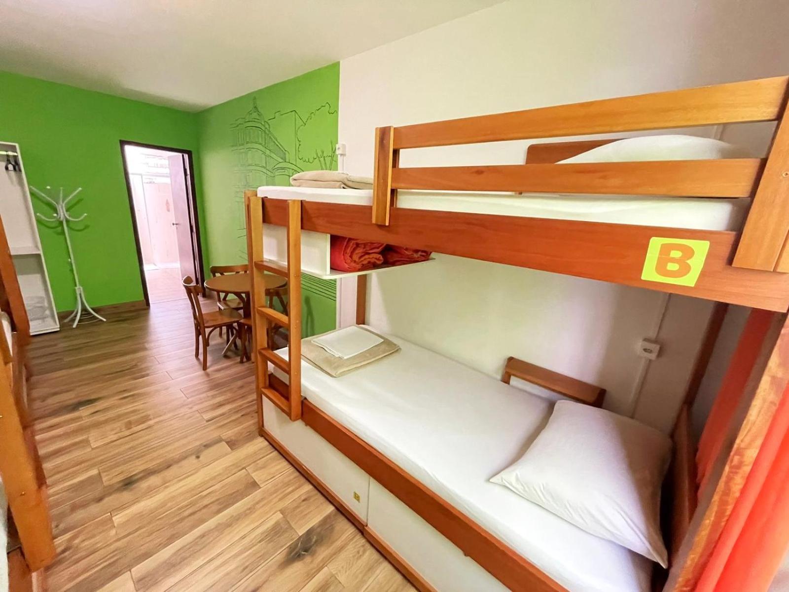 Jardim Botanico House Hostel Curitiba Ngoại thất bức ảnh