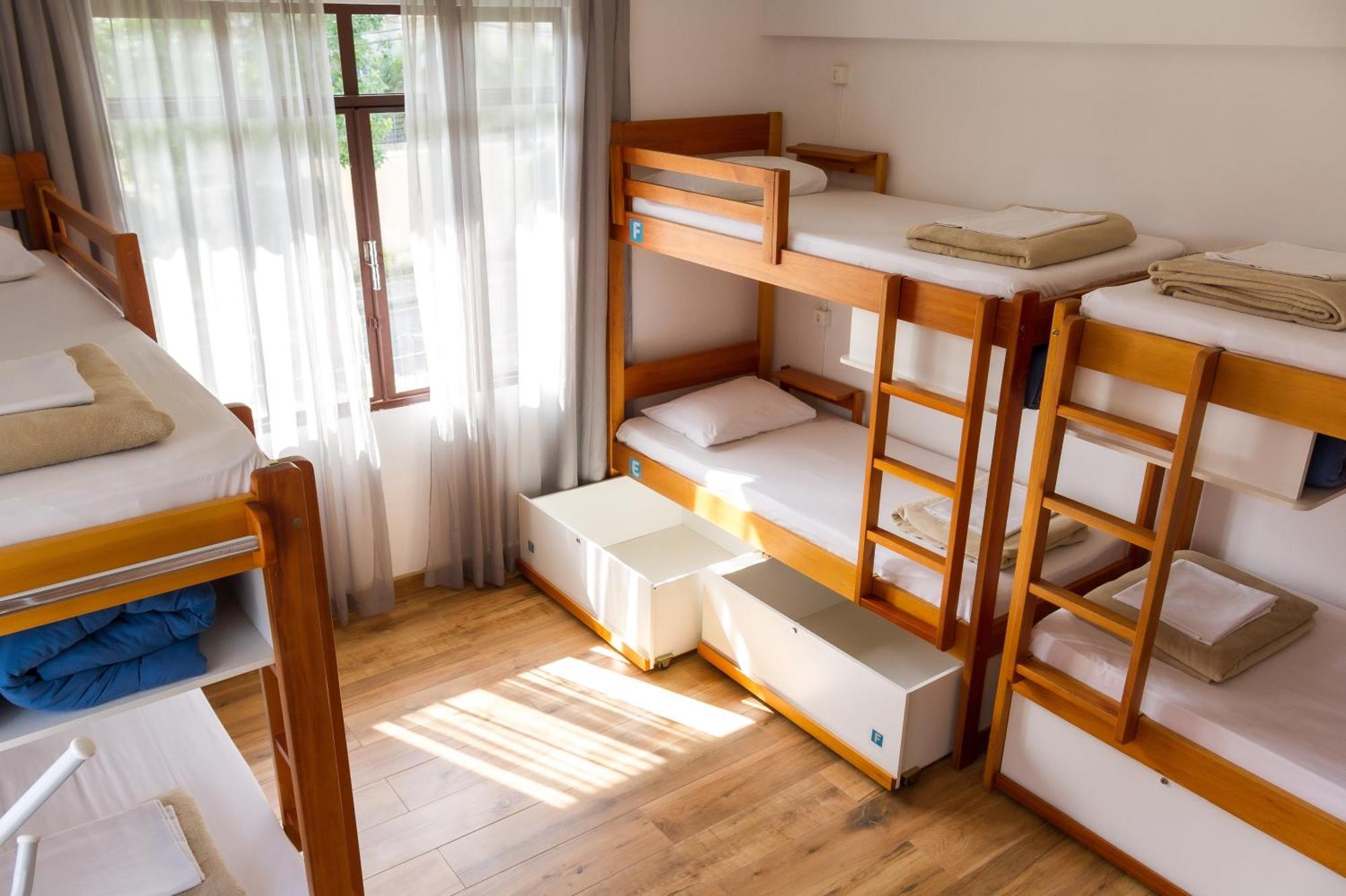 Jardim Botanico House Hostel Curitiba Ngoại thất bức ảnh
